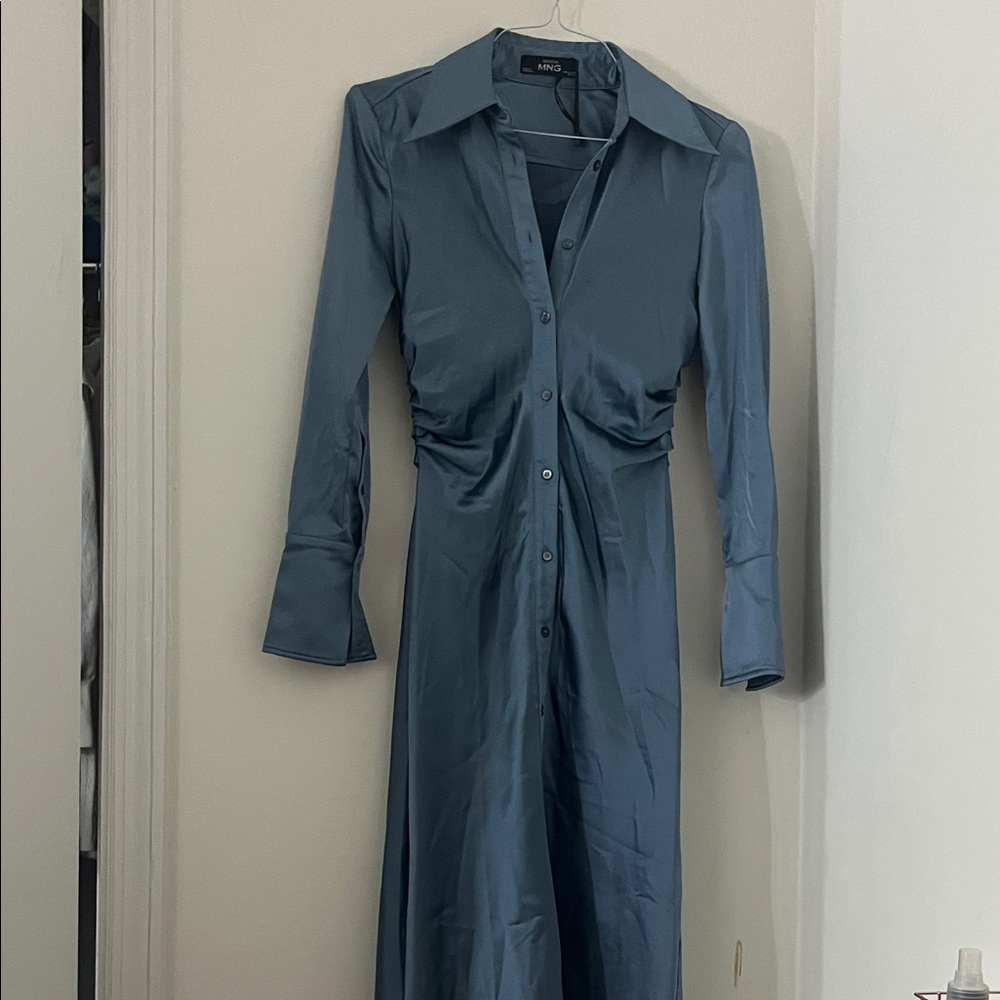 Gorgeous dress from mango size XS worn once 
Like new!